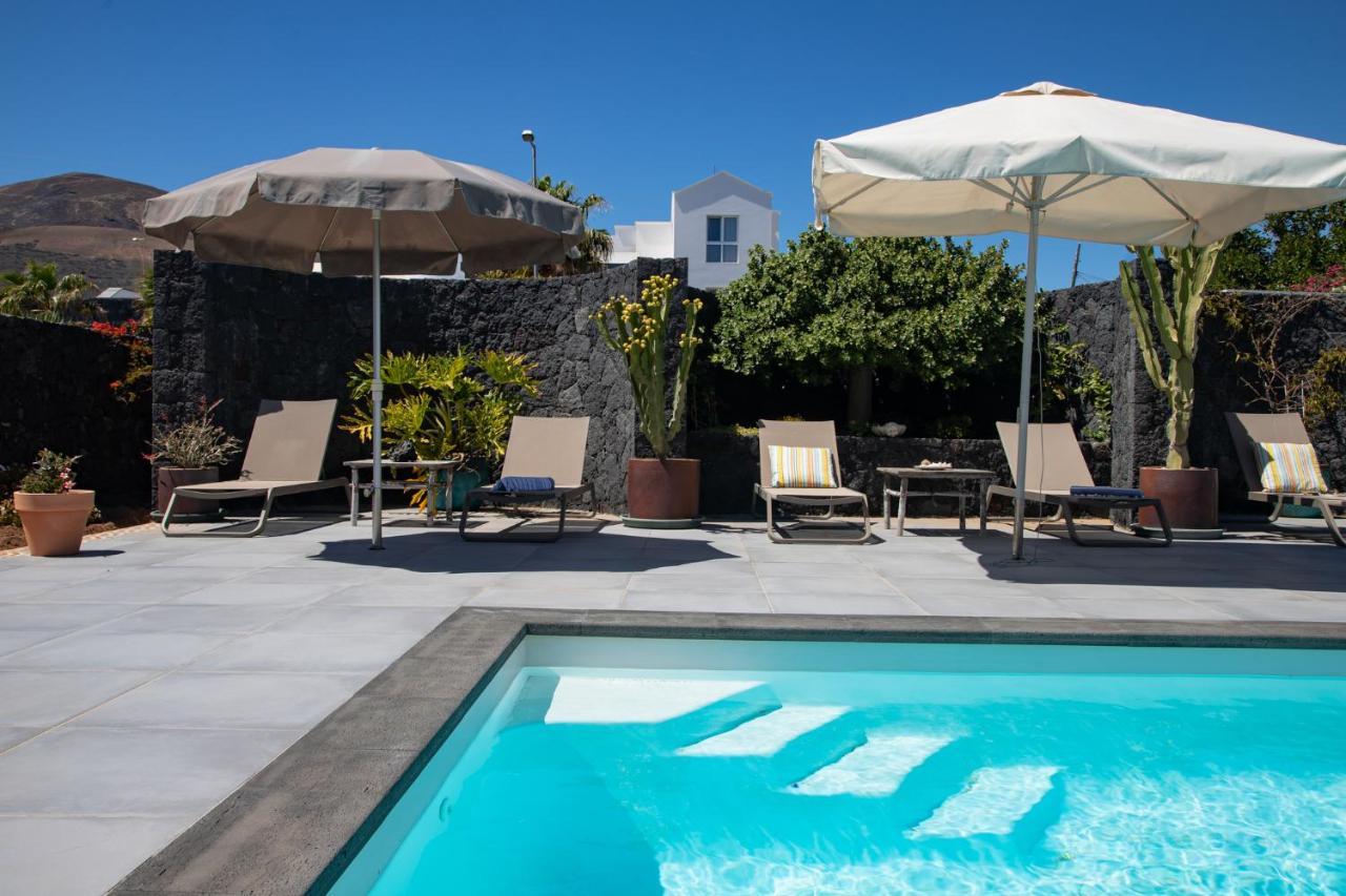 5 Lanzarote Allotjament i esmorzar *