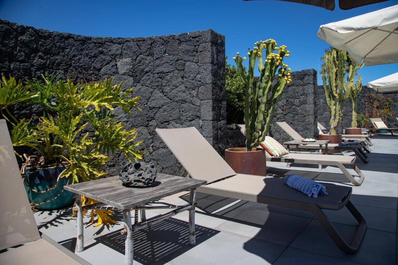 5 Lanzarote Couette-café *